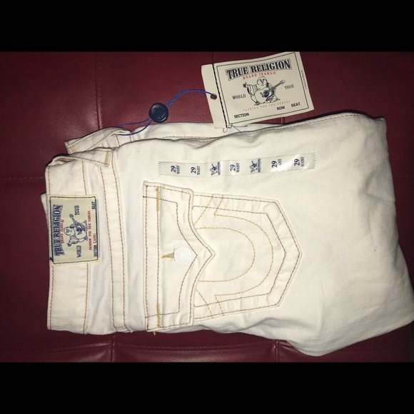 TRue Religion Creme Capri jeans. New. - Picture 2 of 2
